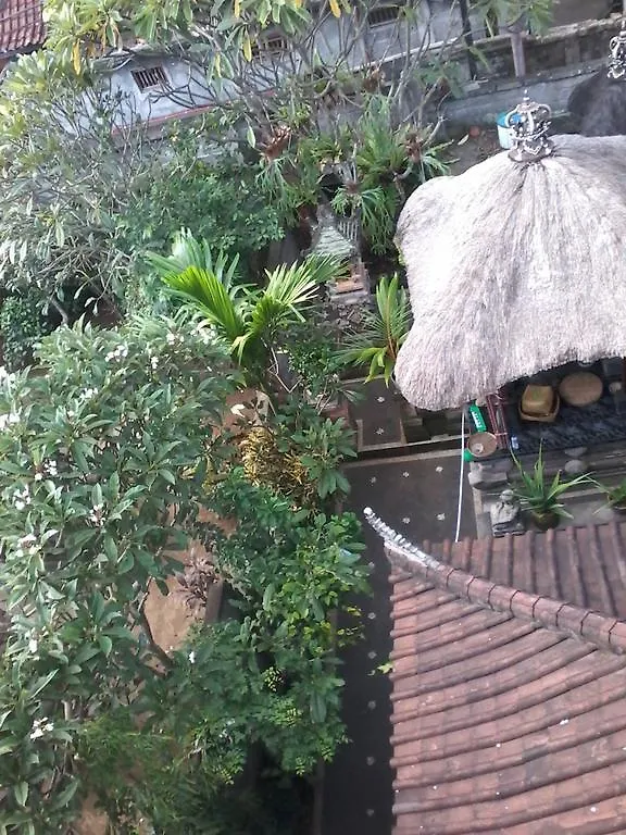 Tutick House Apartment Ubud  Homestay